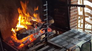 Apprécier un repas au coin du feu à Saint-Gatien